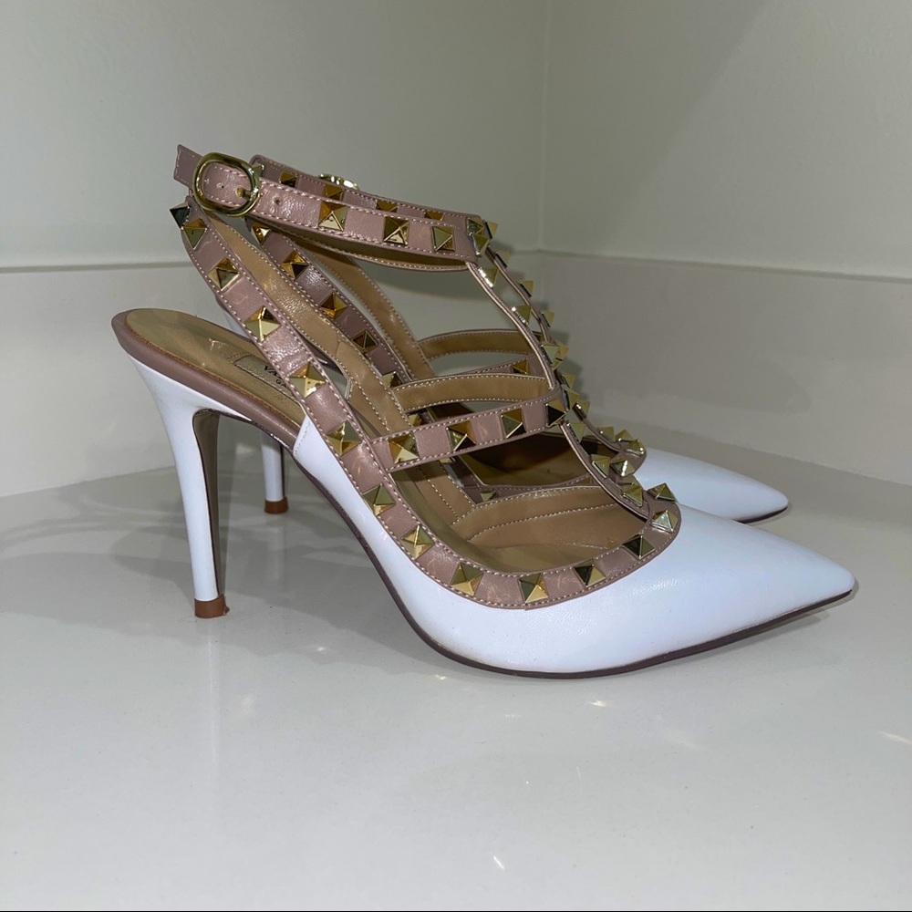 Sexy woman leather heels